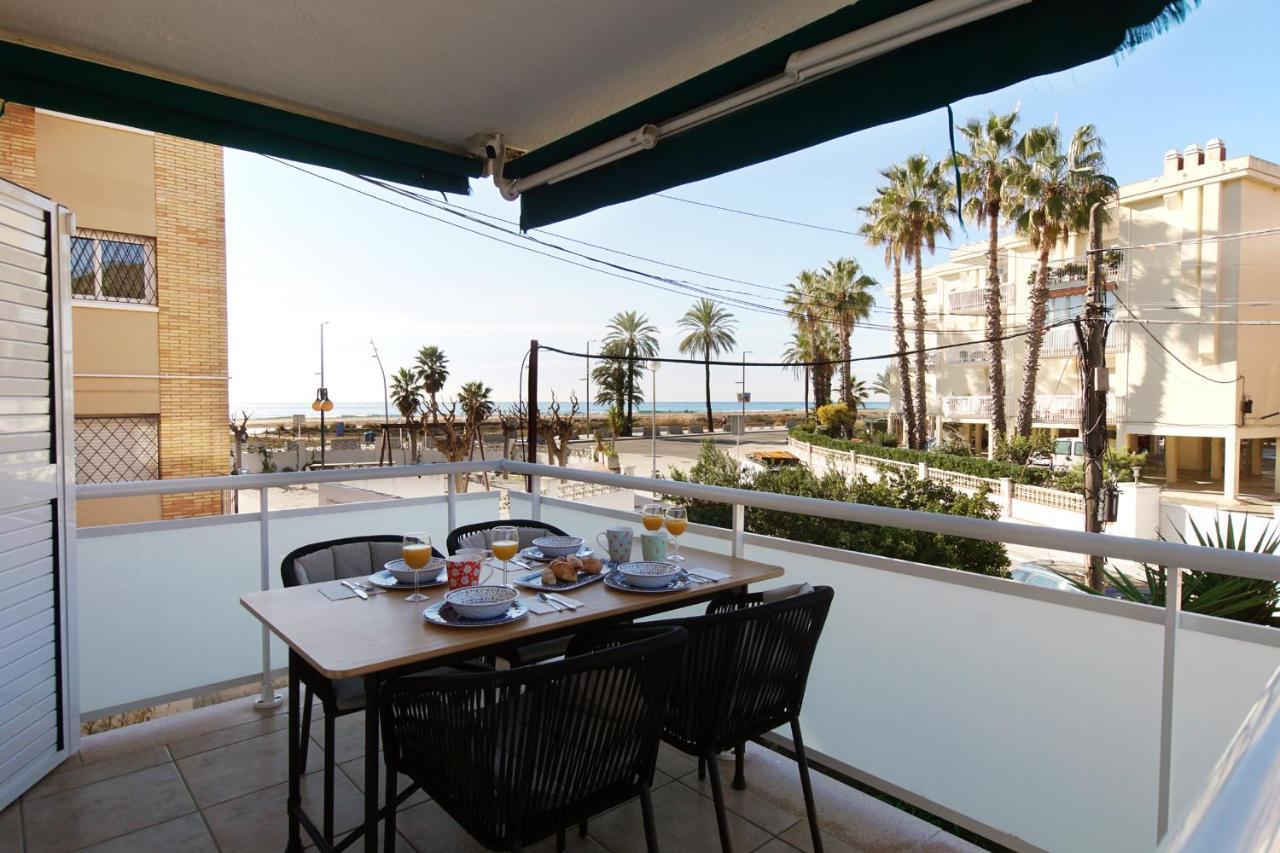 Apartmán Beach Club House Castelldefels Exteriér fotografie