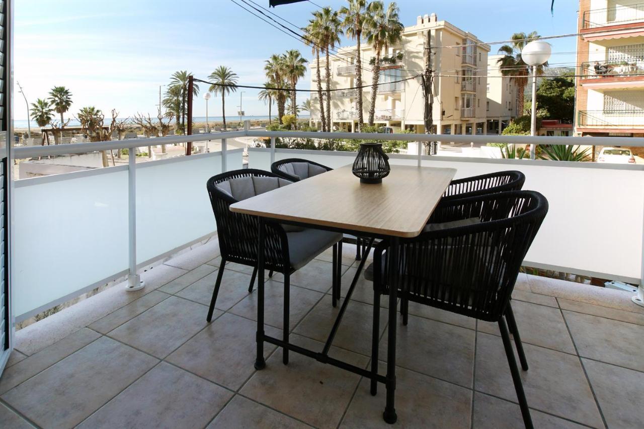 Apartmán Beach Club House Castelldefels Exteriér fotografie
